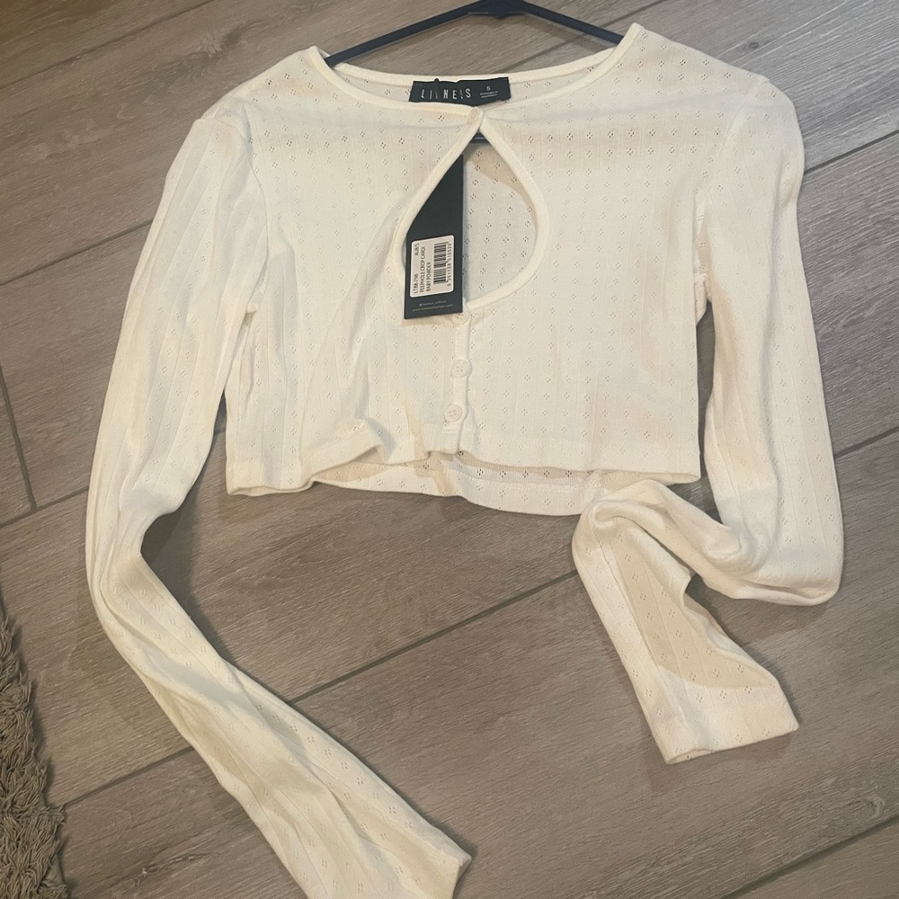 Baby powder cardi top